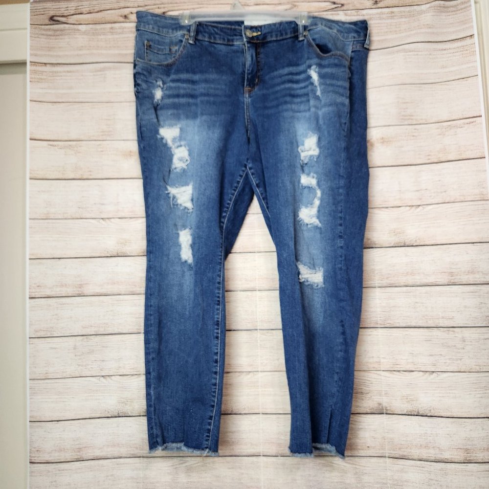 Torrid Wear What You Love Distressed Straight Denim Jeans Raw Hem Womens Size 20